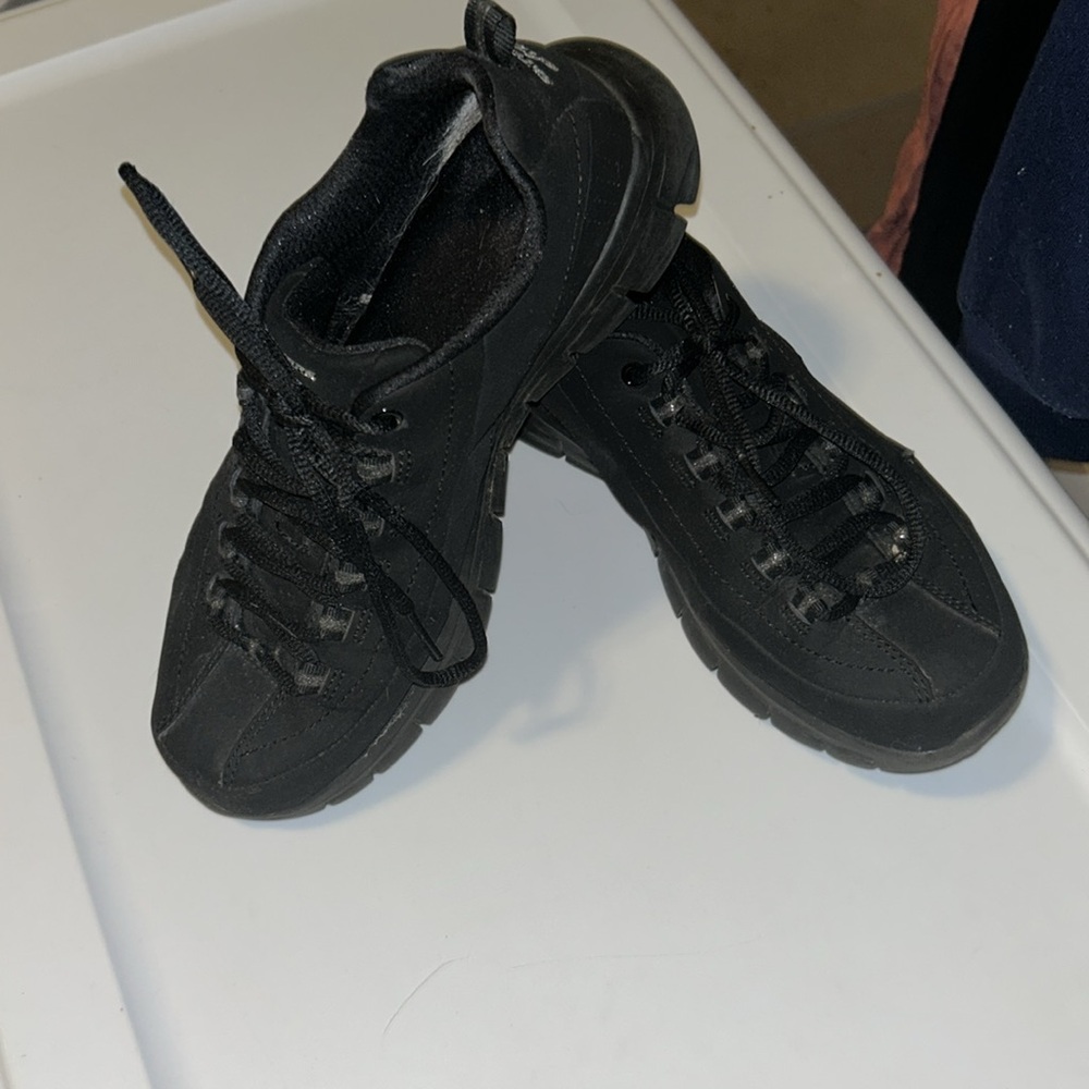 Women’s memory foam Skechers Shoes - Picture 5 of 6